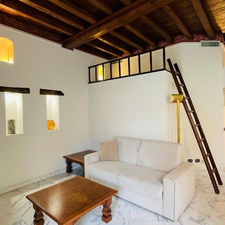 Charming Flat, Central And Close To Metro Milan Exterior photo